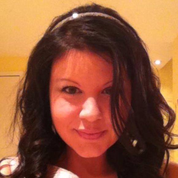 Meet your Posher, Heather - Picture 1 of 1